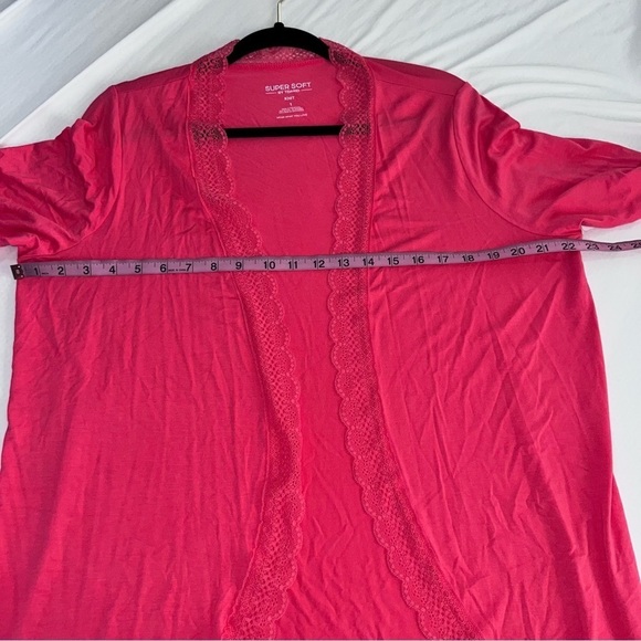 Torrid Cardigan Women 1X 14 16 Cover up Coral Pink Soft Knit Lace Trim Top HH - Picture 9 of 10